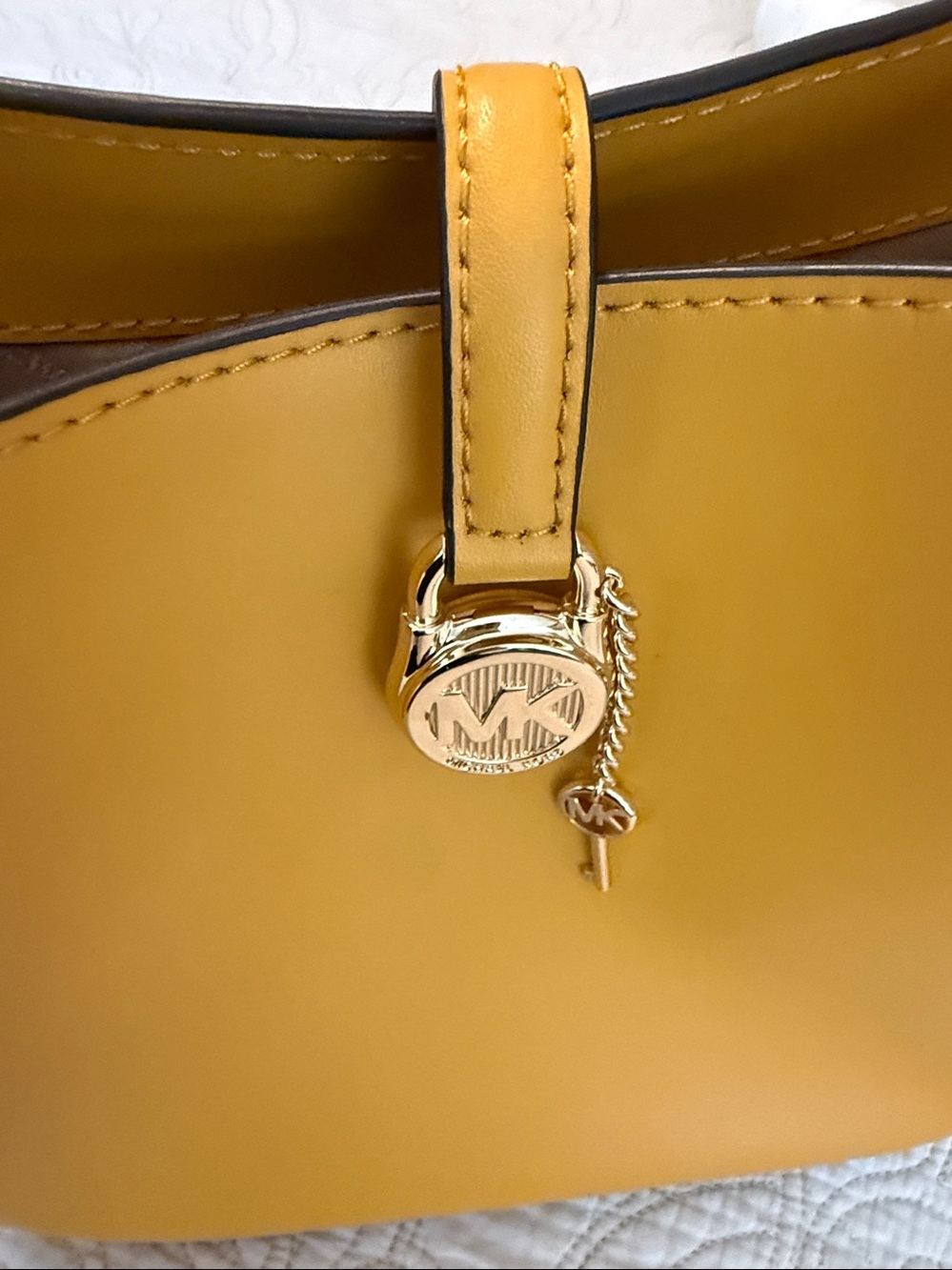 Michael Kors Yellow Leather Shoulder Tote with Gold MK Charm - Picture 3 of 7